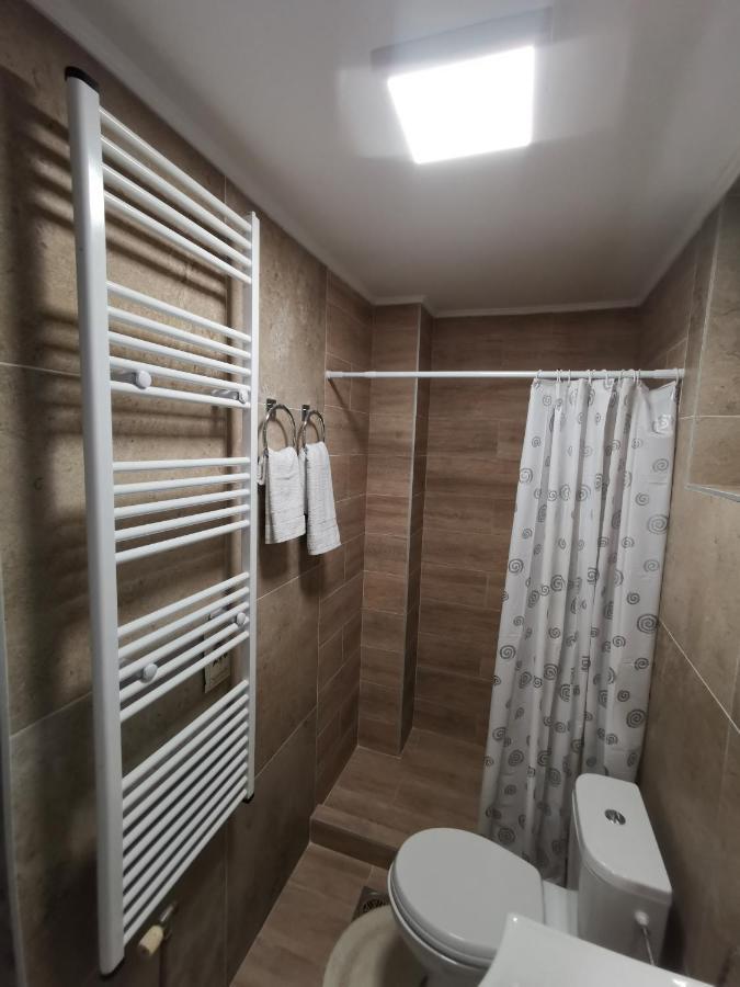 White House Ns Lejlighed Novi Sad Eksteriør billede