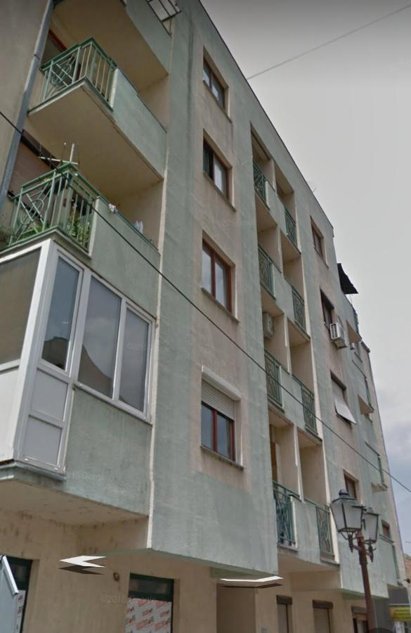 White House Ns Lejlighed Novi Sad Eksteriør billede